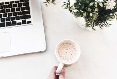 攀上高枝！比亚迪重金赞助曼城引热议 网友戏言：王钰栋有望踢欧冠